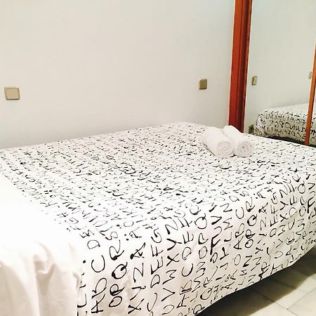 Apartamentos Good Stay Prado Мадрид Екстериор снимка