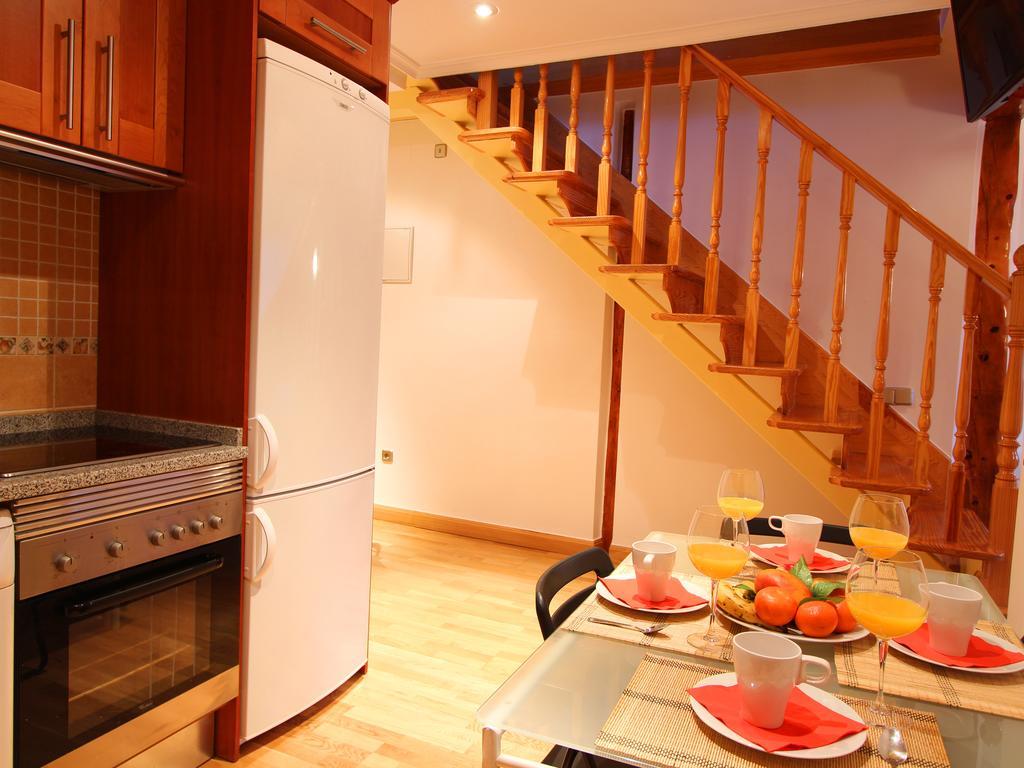 Apartamentos Good Stay Prado Мадрид Екстериор снимка