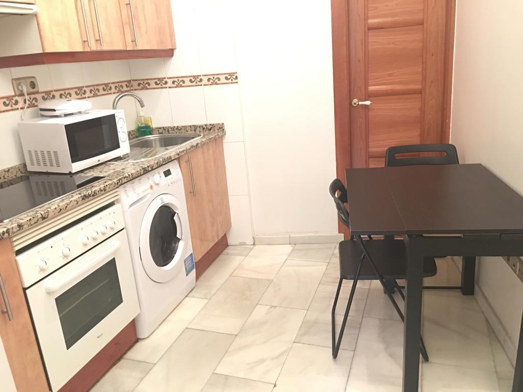 Apartamentos Good Stay Prado Мадрид Екстериор снимка
