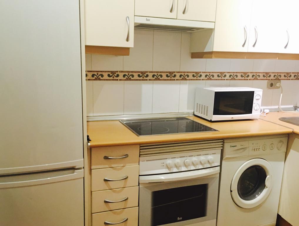 Apartamentos Good Stay Prado Мадрид Екстериор снимка