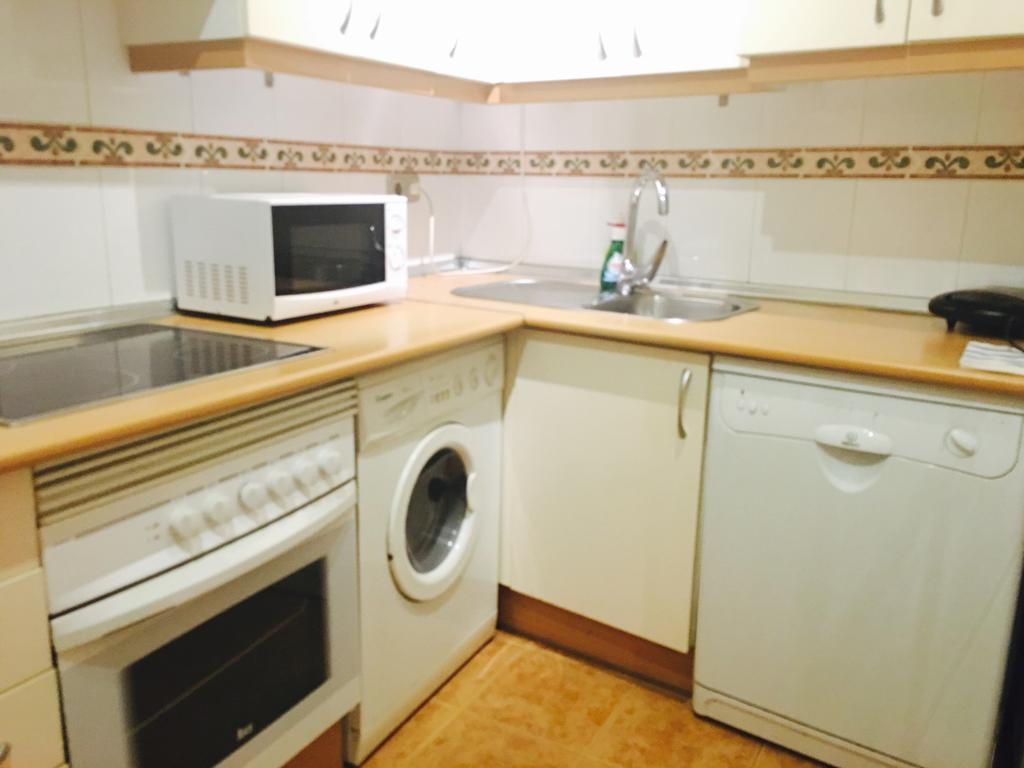 Apartamentos Good Stay Prado Мадрид Екстериор снимка